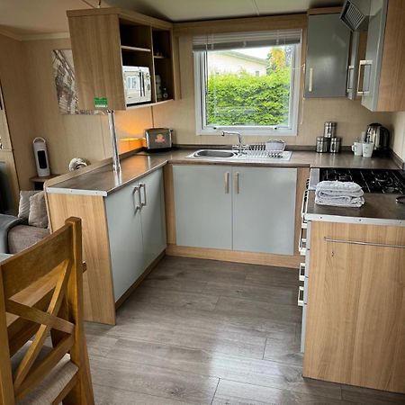 Prestige Static Caravan On 5 Star Holiday Park Cheswick  외부 사진