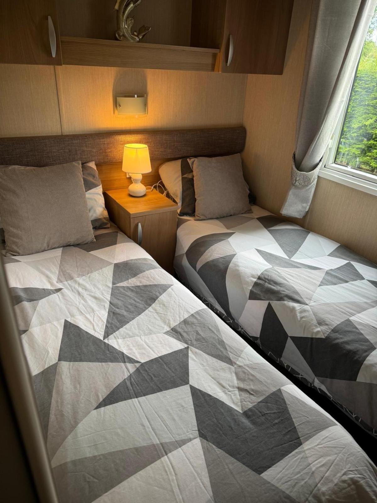 Prestige Static Caravan On 5 Star Holiday Park Cheswick  외부 사진